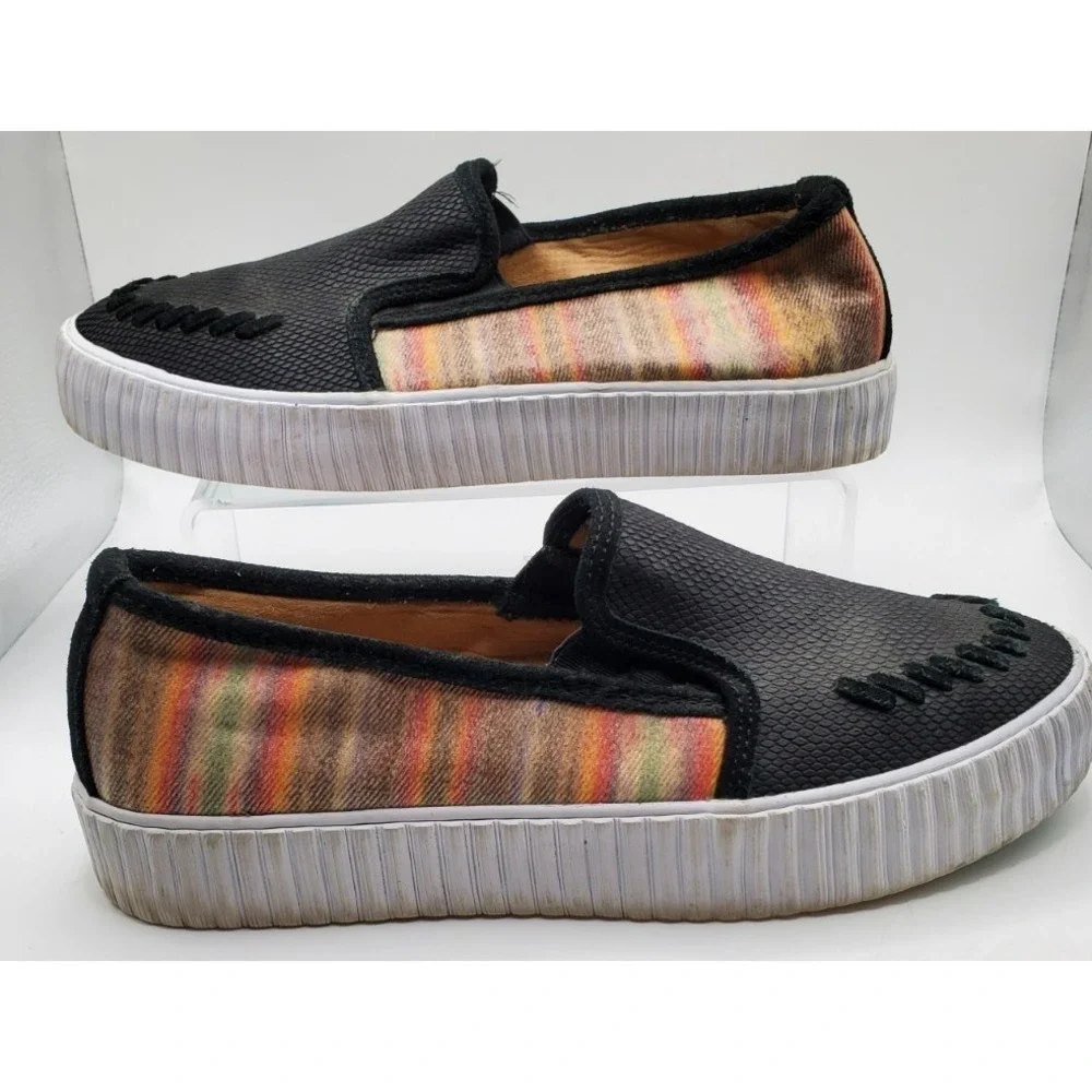 Reba by Justin RML080 Alice Platform Black Multi Color Stripe 8.5M Shoes